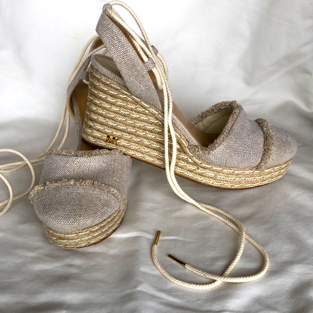 Michael Kors lace up wedge, size 8.5